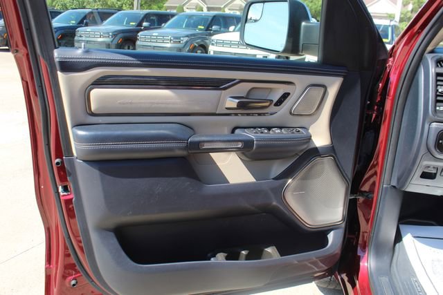 Used 2021 RAM 1500 Limited AWD/4WD image 11