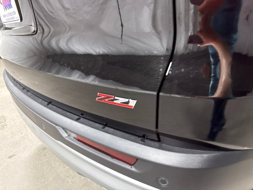 New 2027 Chevrolet Traverse Z71 w/ Enhanced Driving Package AWD/4WD image 16