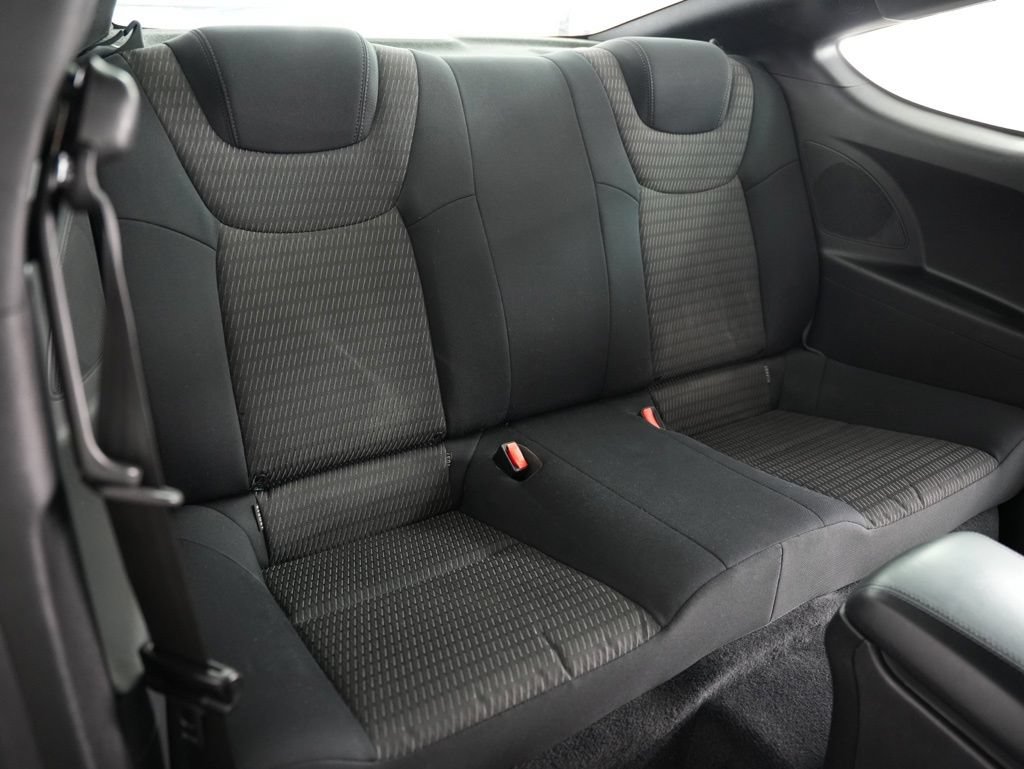 Used 2015 Hyundai Genesis 3.8 RWD image 36
