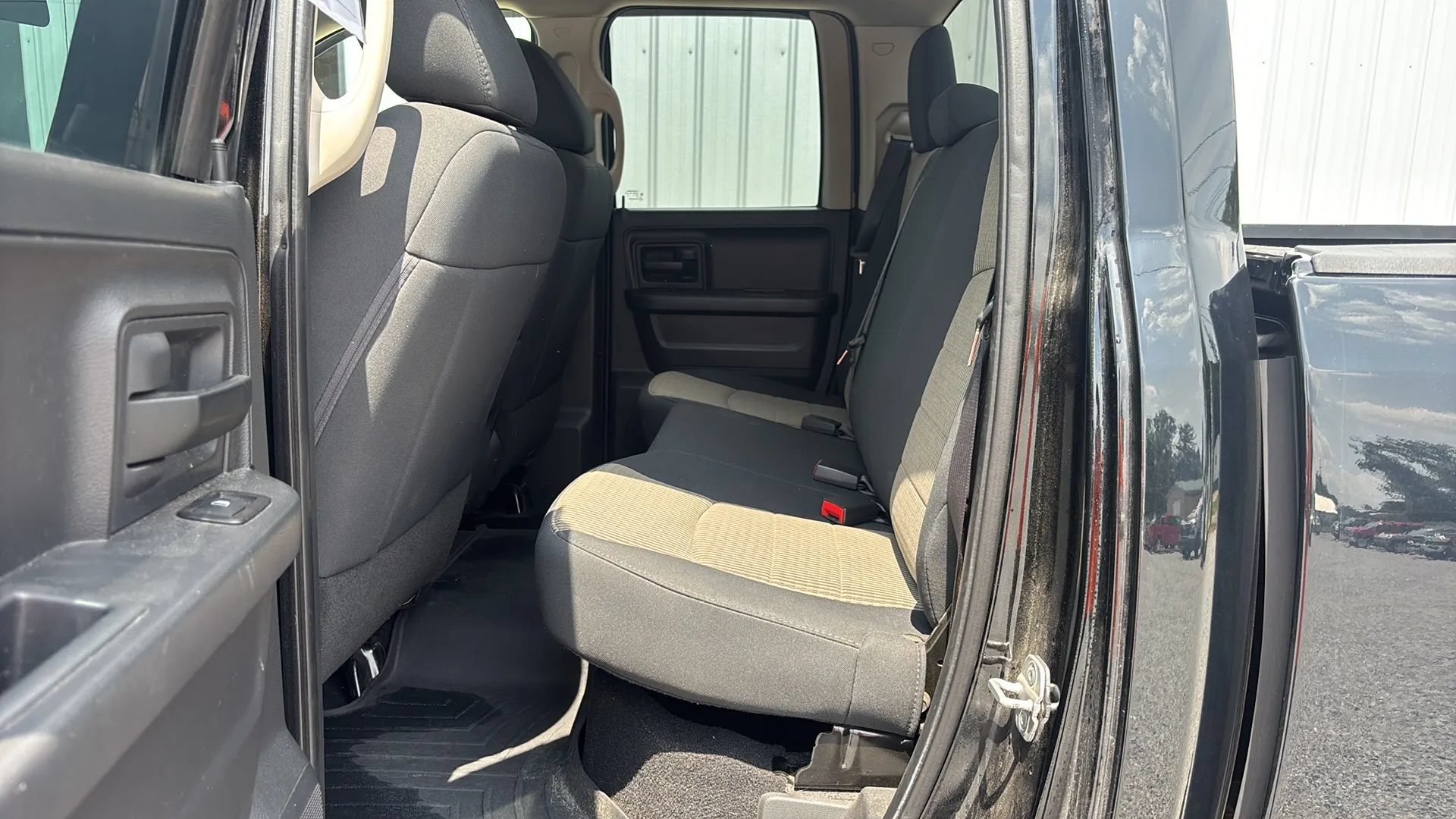 Used 2012 RAM 1500 Express AWD/4WD image 18