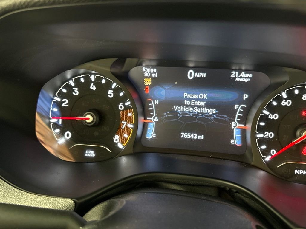 Used 2024 Jeep Compass Latitude AWD/4WD image 28