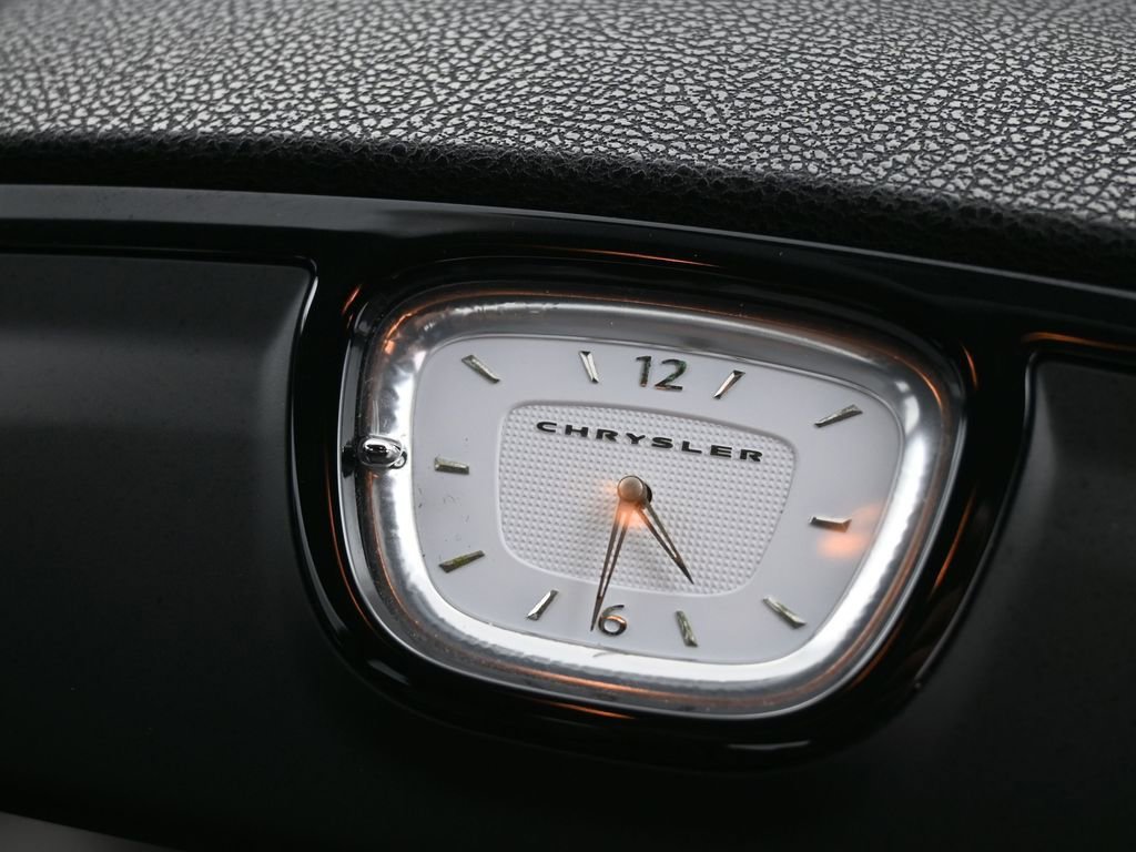 Used 2014 Chrysler 300 S image 42