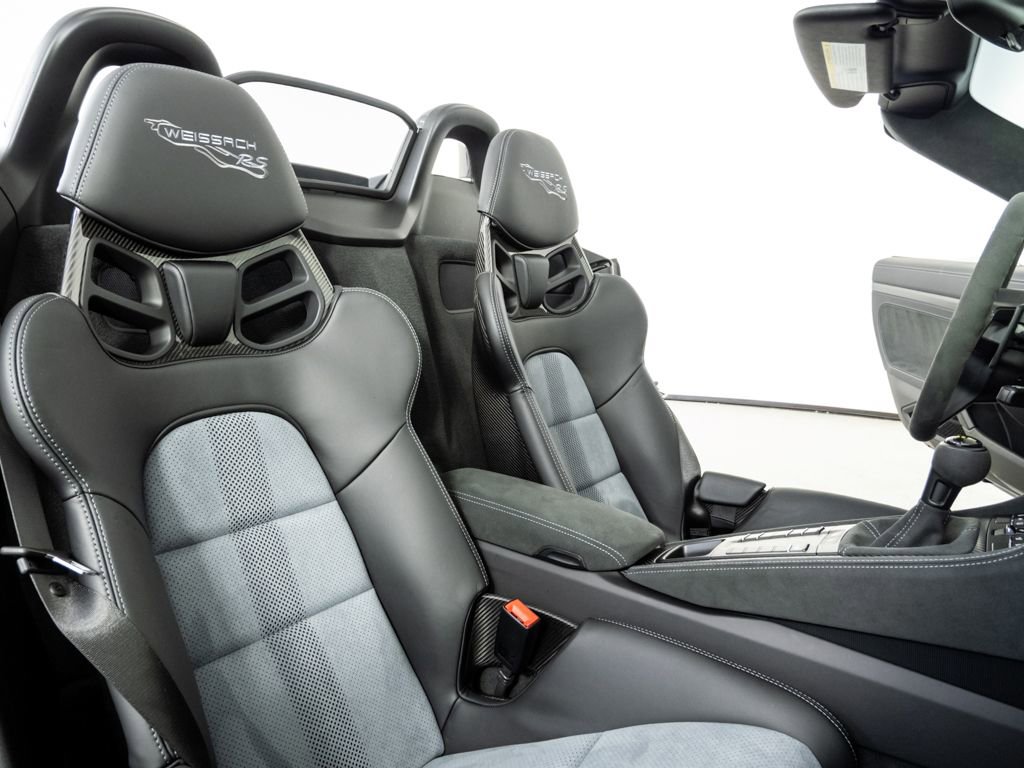 Certified 2025 Porsche 718 Boxster Spyder RS image 17