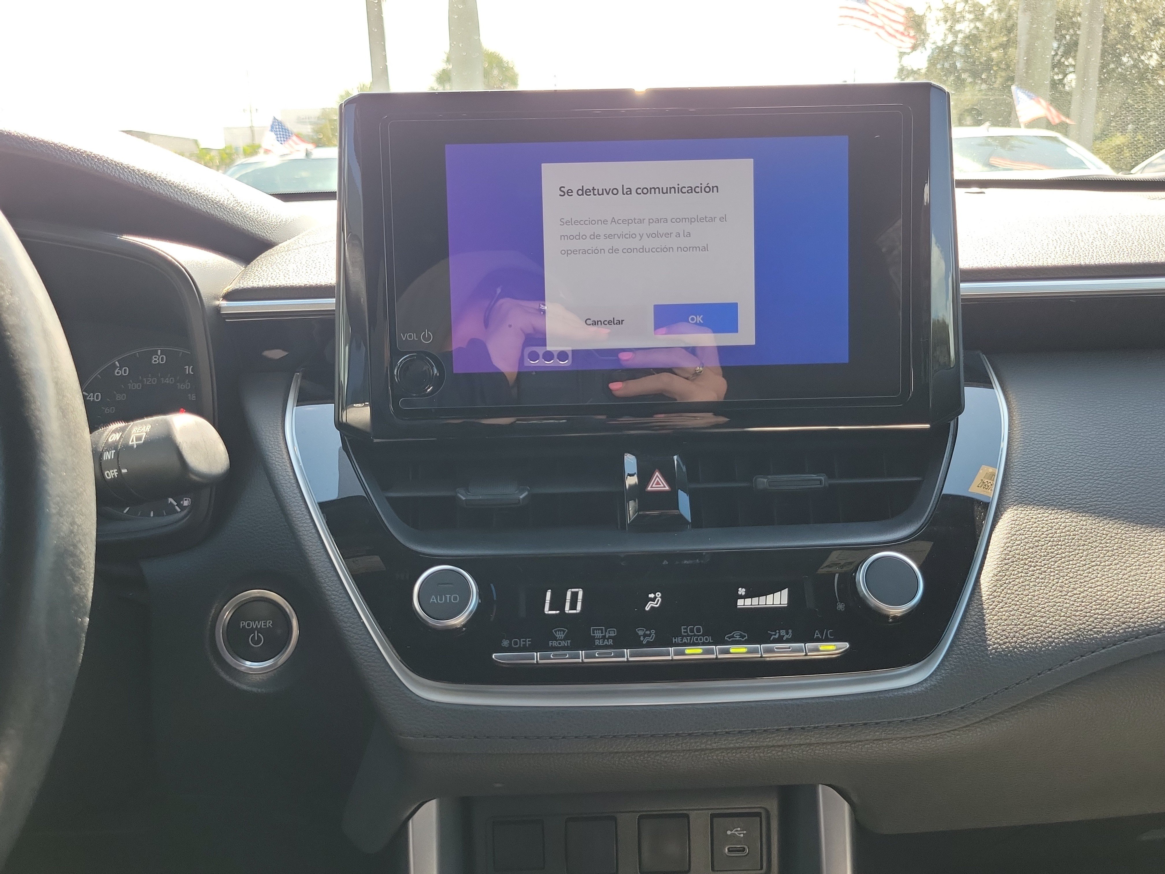 Used 2023 Toyota Corolla Cross AWD Hybrid image 26