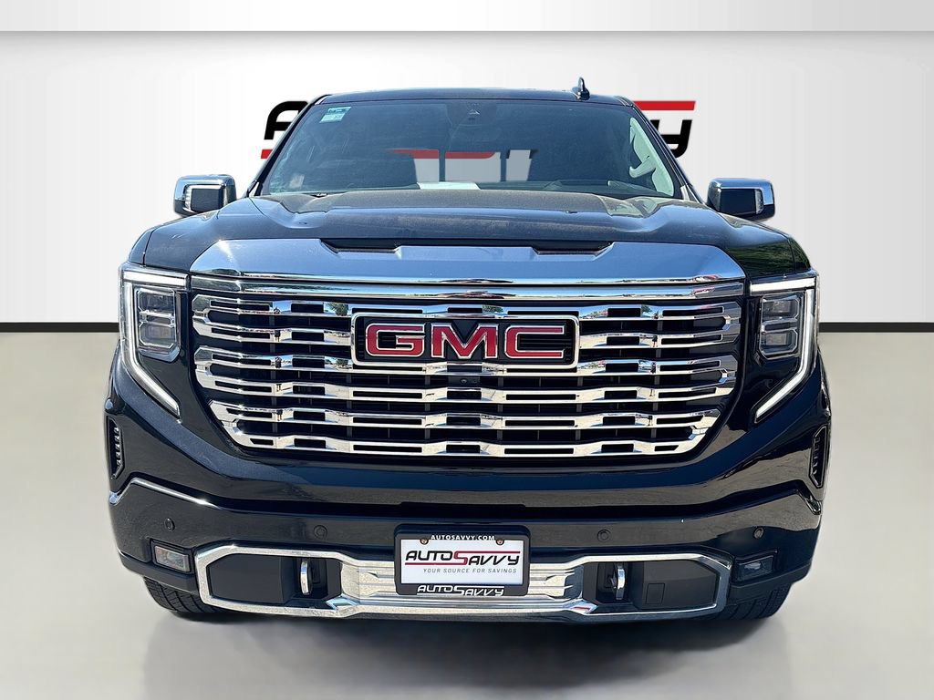 Used 2024 GMC Sierra 1500 Denali w/ Denali Reserve Package AWD/4WD image 2