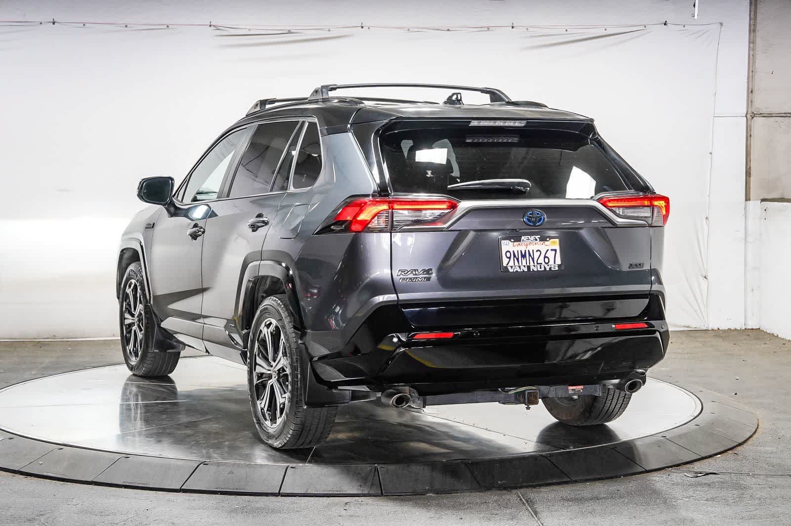 Certified 2021 Toyota RAV4 XSE w/ Premium Package AWD/4WD image 3