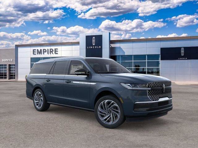 New 2026 Lincoln Navigator L Reserve AWD/4WD image 7