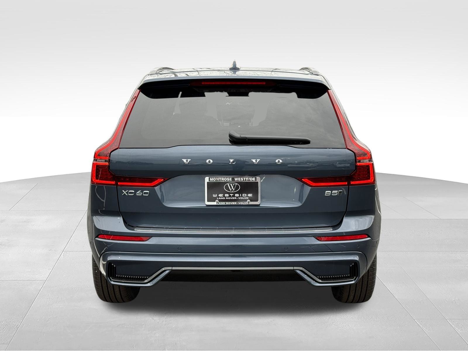 New 2026 Volvo XC60 B5 Plus w/ Protection Package Premier AWD/4WD image 4