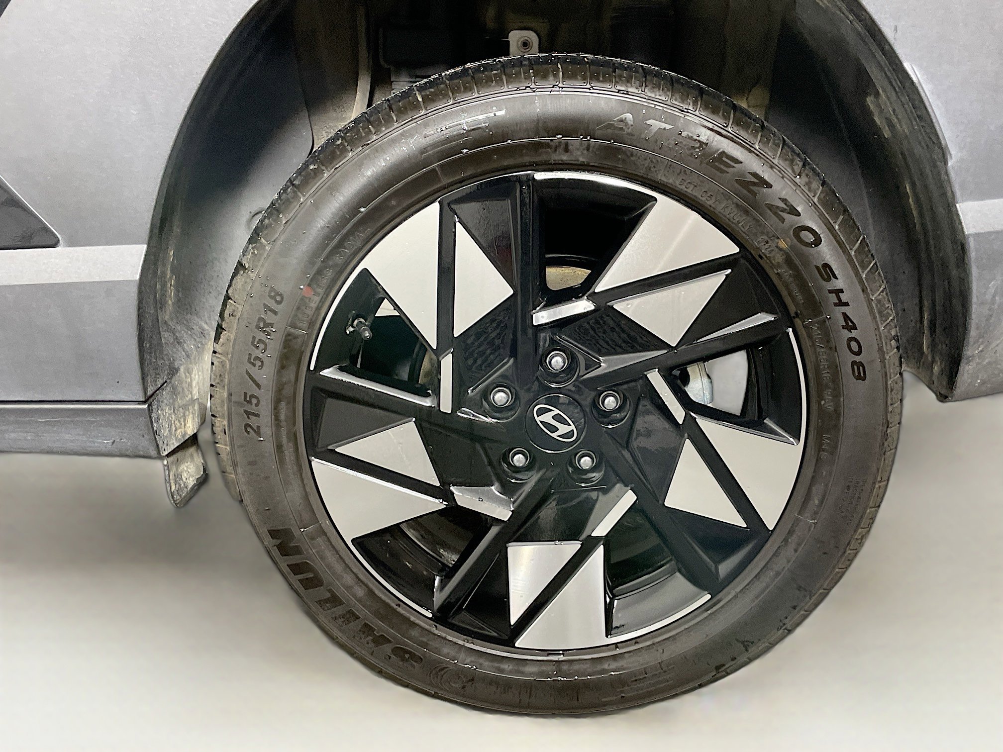 Used 2024 Hyundai Kona SEL image 11