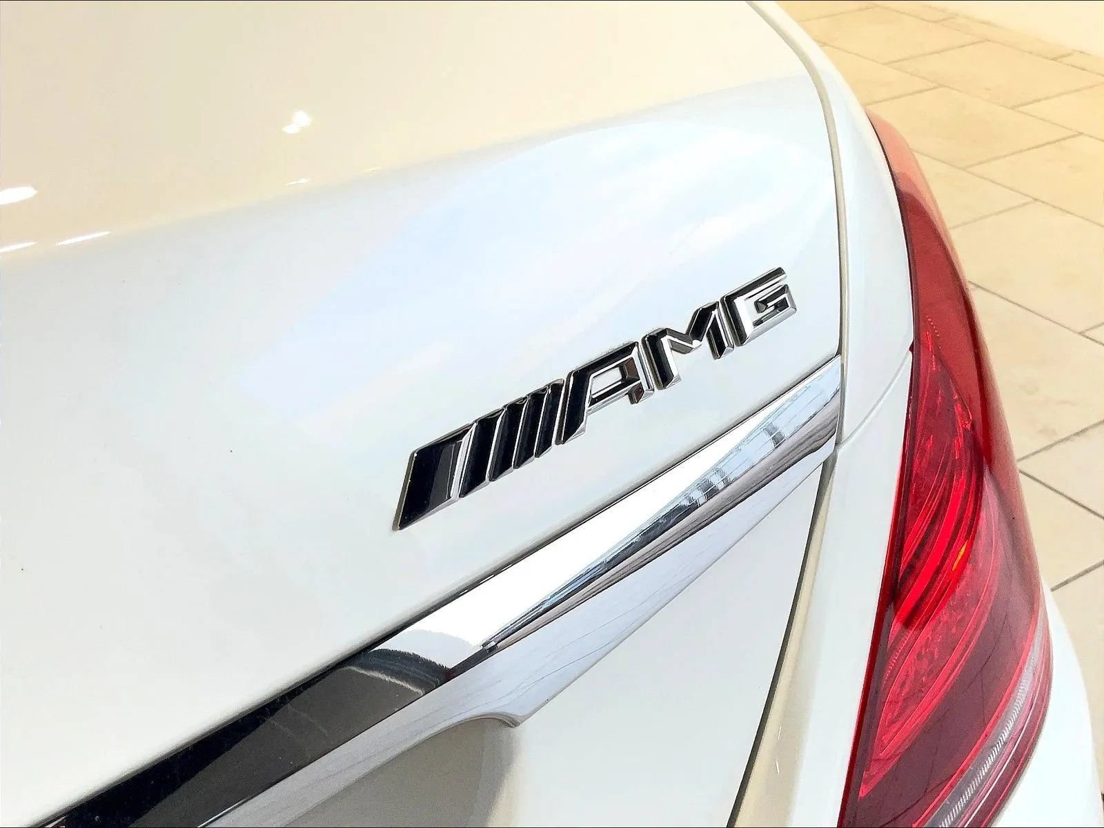 Used 2015 Mercedes-Benz S 63 AMG 4MATIC Sedan image 32