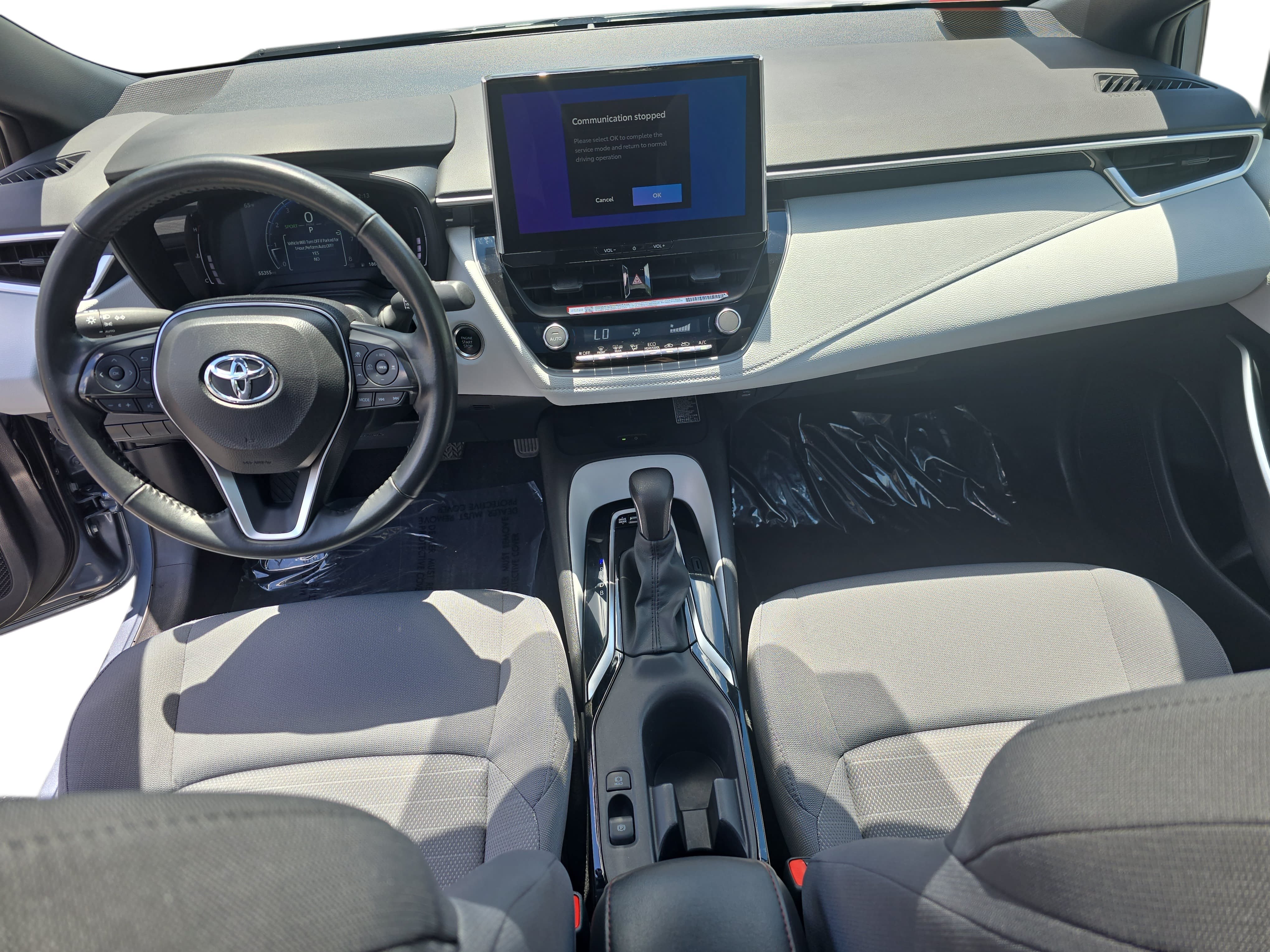 Certified 2025 Toyota Corolla SE w/ SE Premium Package FWD image 9