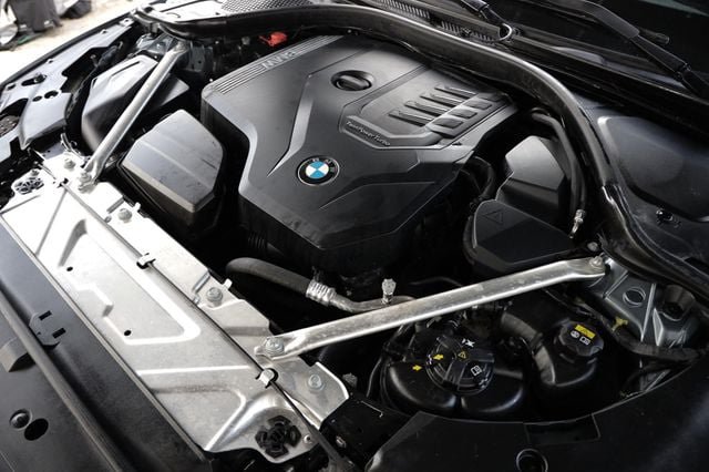 Used 2021 BMW 430i Coupe w/ Convenience Package RWD image 50