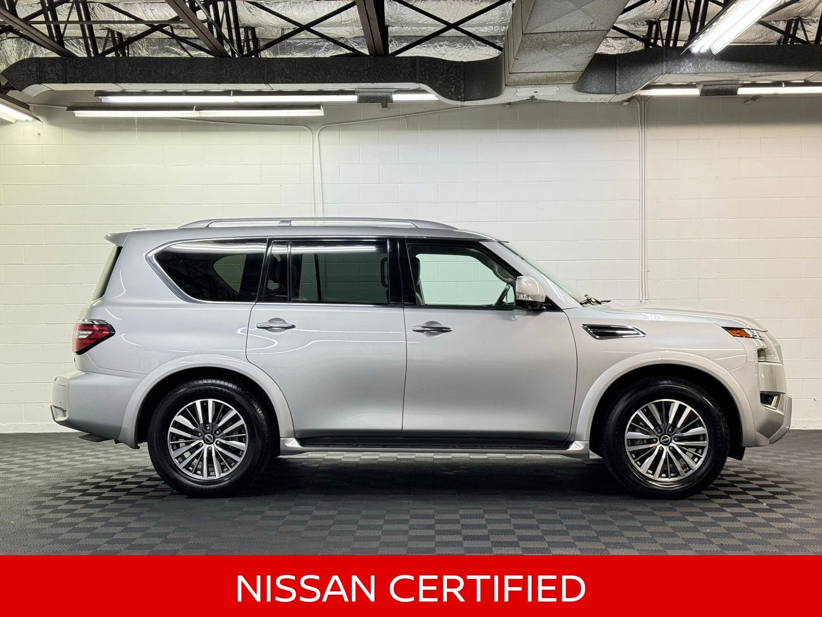 Certified 2024 Nissan Armada SL w/ Captain's Chairs Package image 5