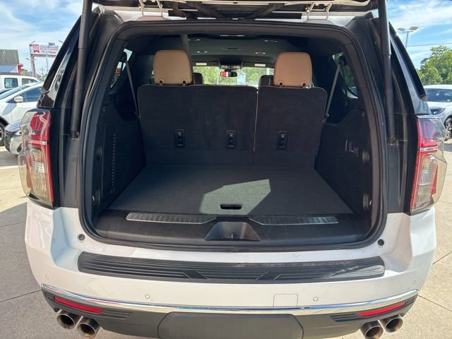 Used 2024 Chevrolet Suburban Premier RWD image 8