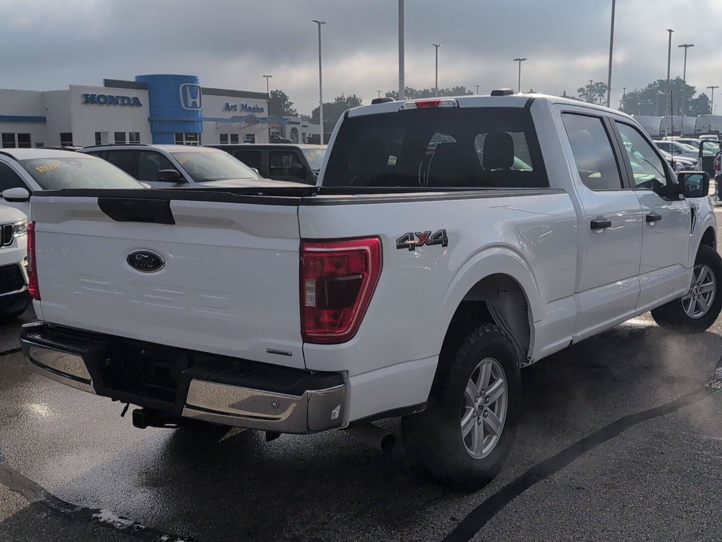 Used 2023 Ford F150 XLT AWD/4WD image 5
