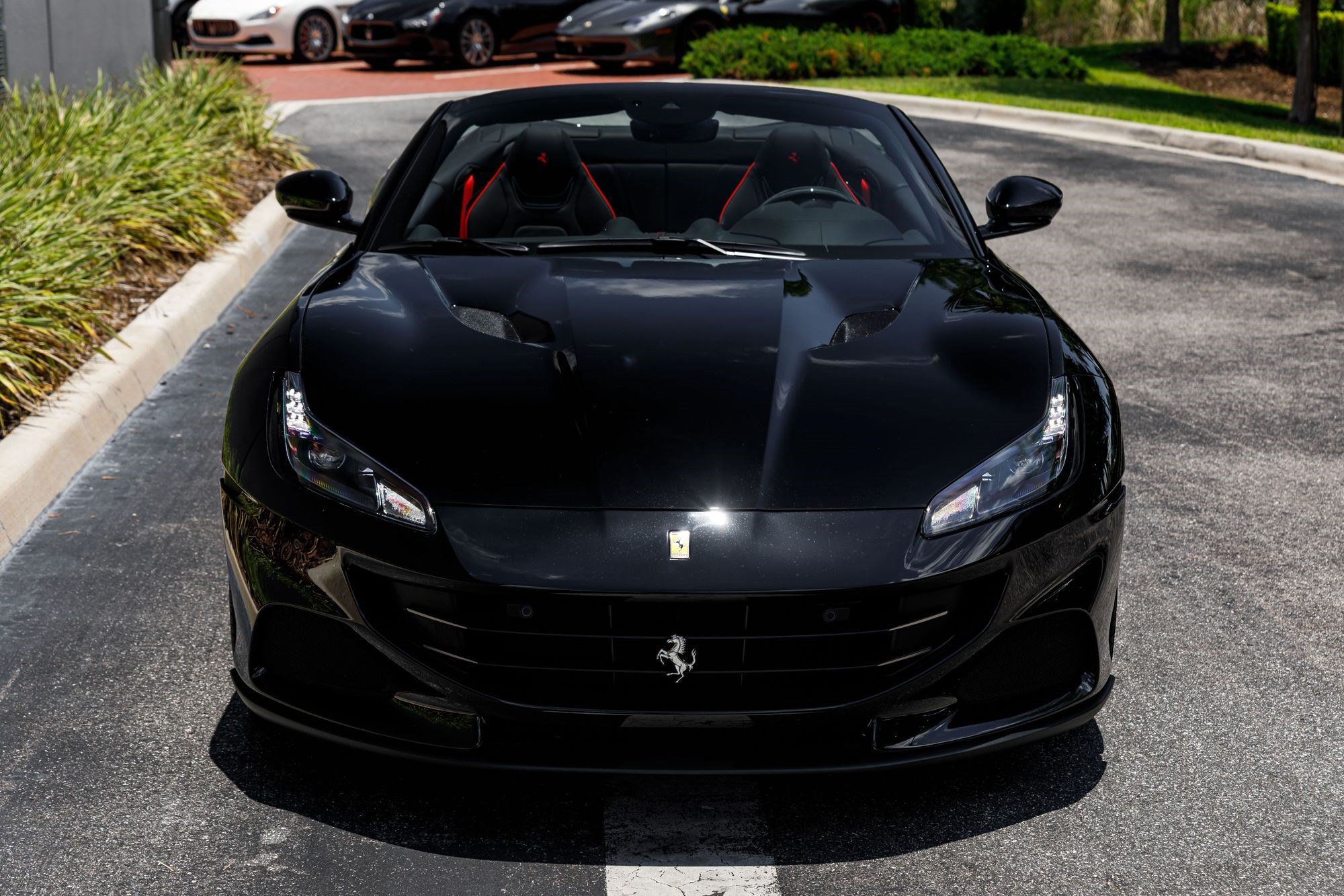 Used 2023 Ferrari Portofino M RWD image 8
