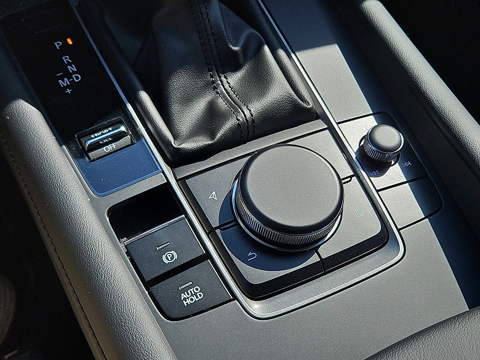 New 2026 MAZDA MAZDA3 s image 19