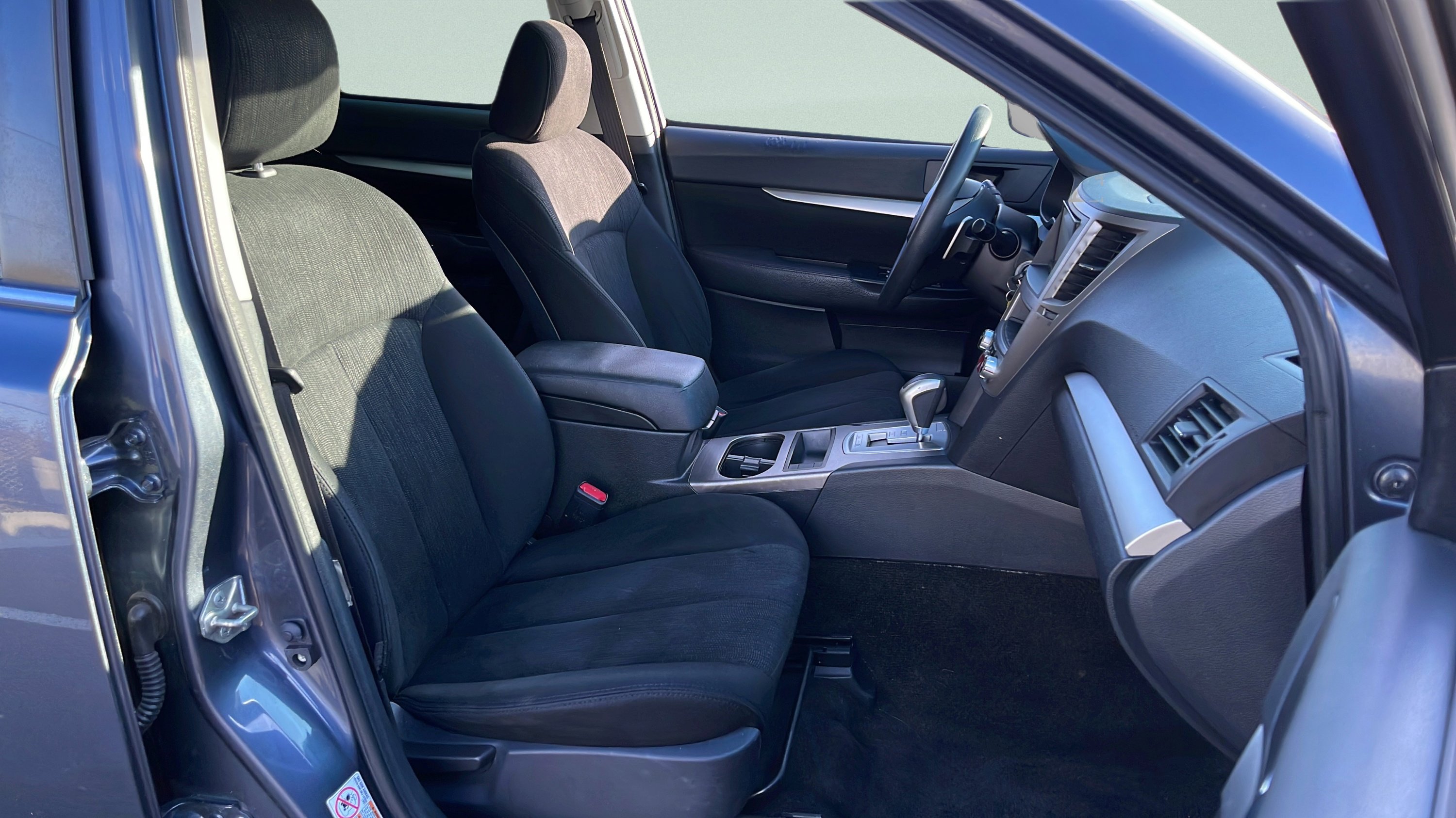 Used 2014 Subaru Outback 2.5i w/ Alloy Wheel Package image 45