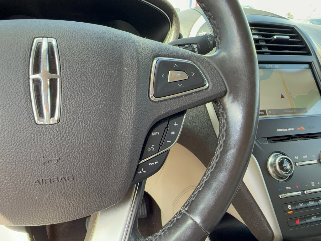 Used 2019 Lincoln MKC Select w/ Select Plus Package image 24