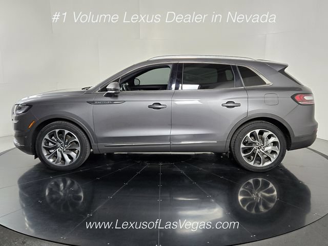 Used 2023 Lincoln Nautilus Reserve FWD image 3