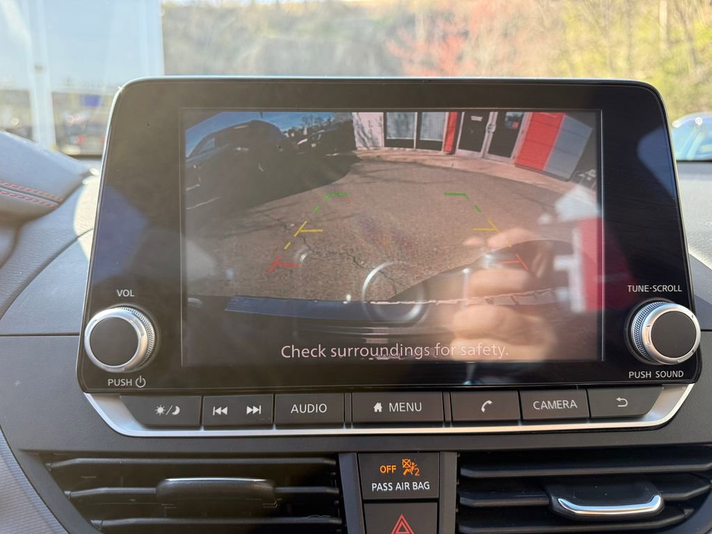 Used 2023 Nissan Altima 2.5 SR AWD/4WD image 19
