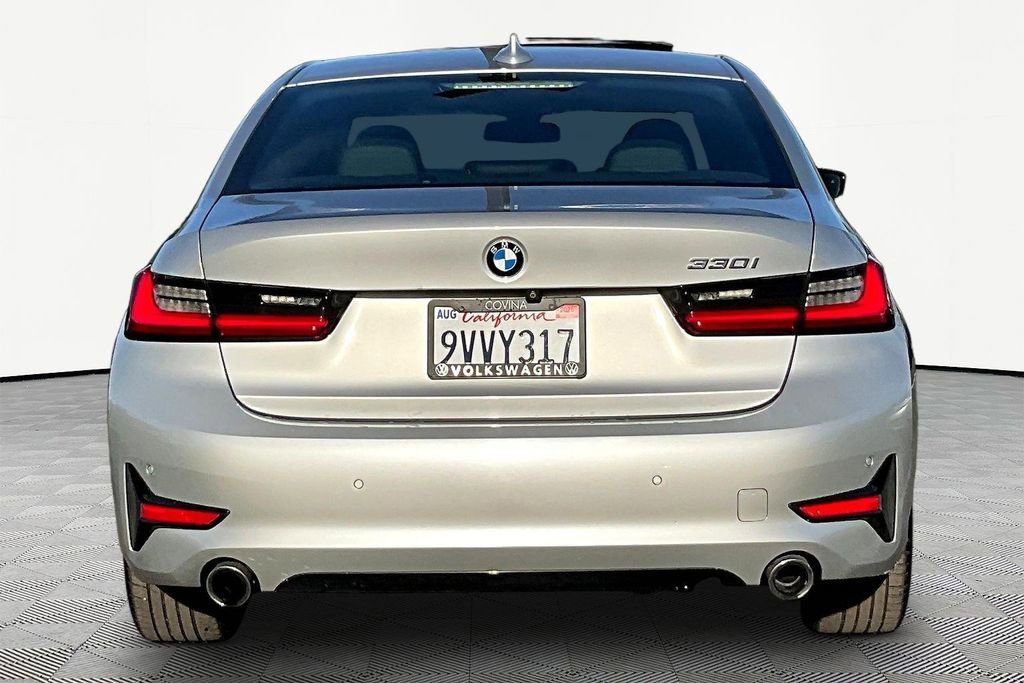 Used 2019 BMW 330i Sedan w/ Convenience Package image 5
