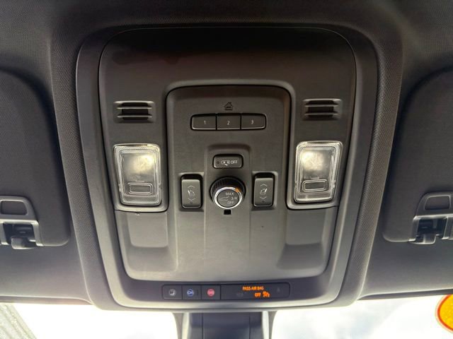 Used 2021 Chevrolet Suburban Z71 w/ Z71 Off-Road Package image 25