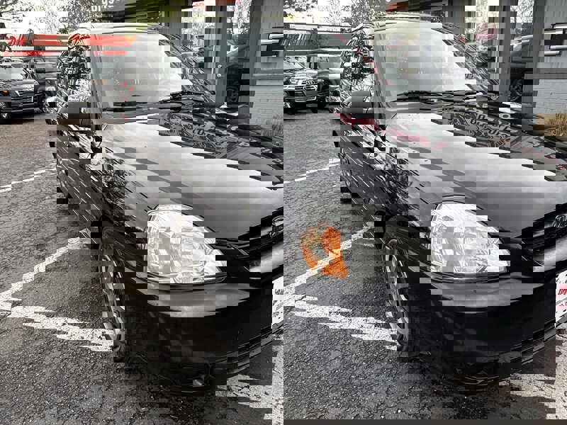 Used 2005 Kia Rio Sedan image 14