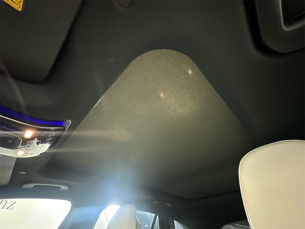 Certified 2025 Mercedes-Benz GLC 300 image 33