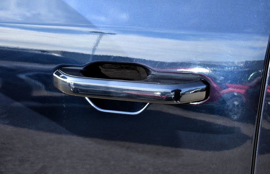 Used 2022 Jeep Grand Wagoneer Series II w/ Premium Group II image 14