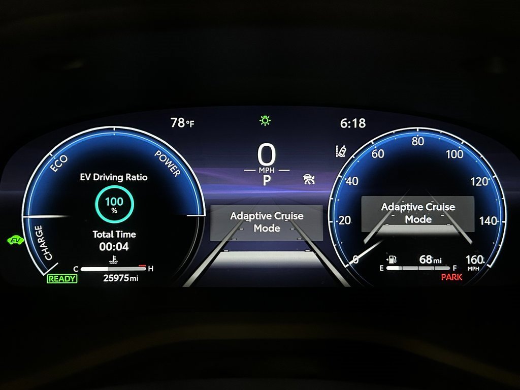Used 2025 Toyota Camry XLE image 9