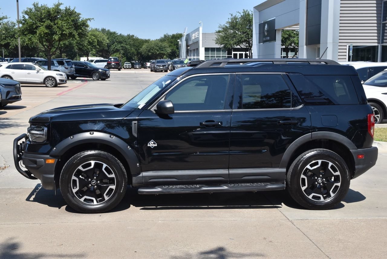 Used 2023 Ford Bronco Sport Outer Banks w/ Tech Package AWD/4WD image 12