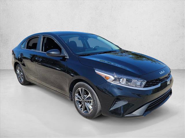 Used 2024 Kia Forte LXS image 3