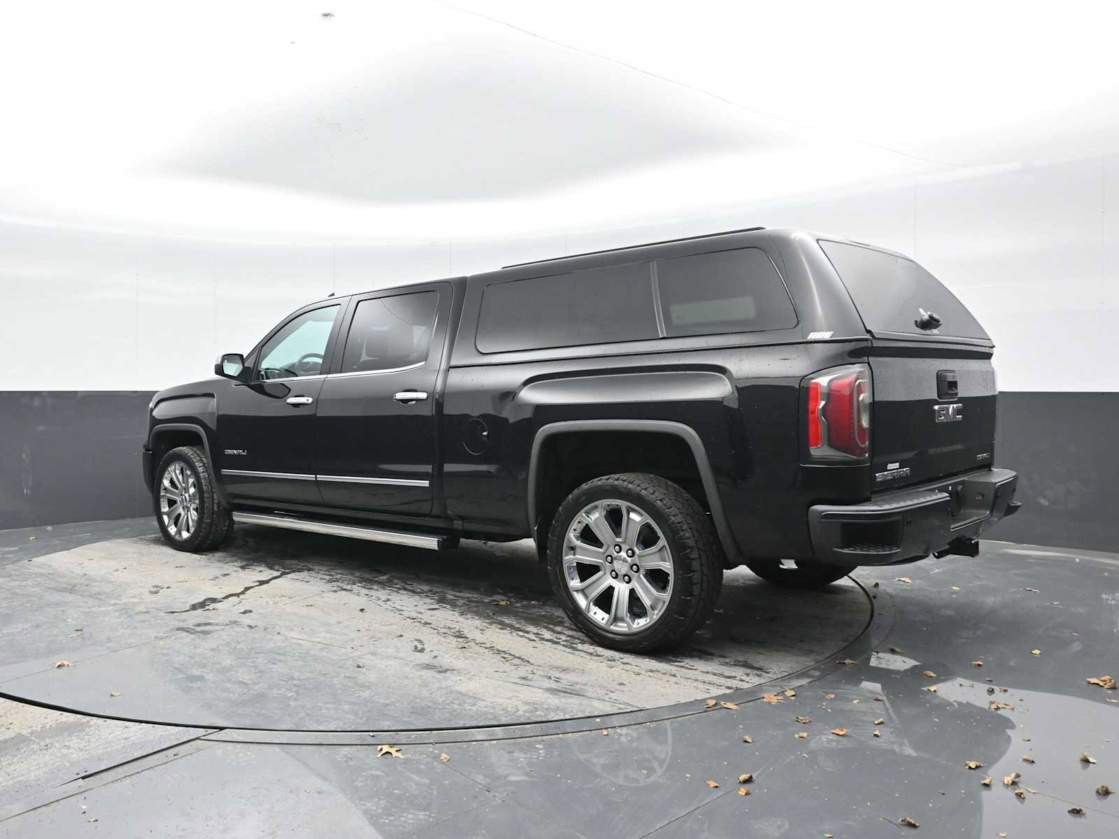 Used 2018 GMC Sierra 1500 Denali w/ Denali Ultimate Package image 2