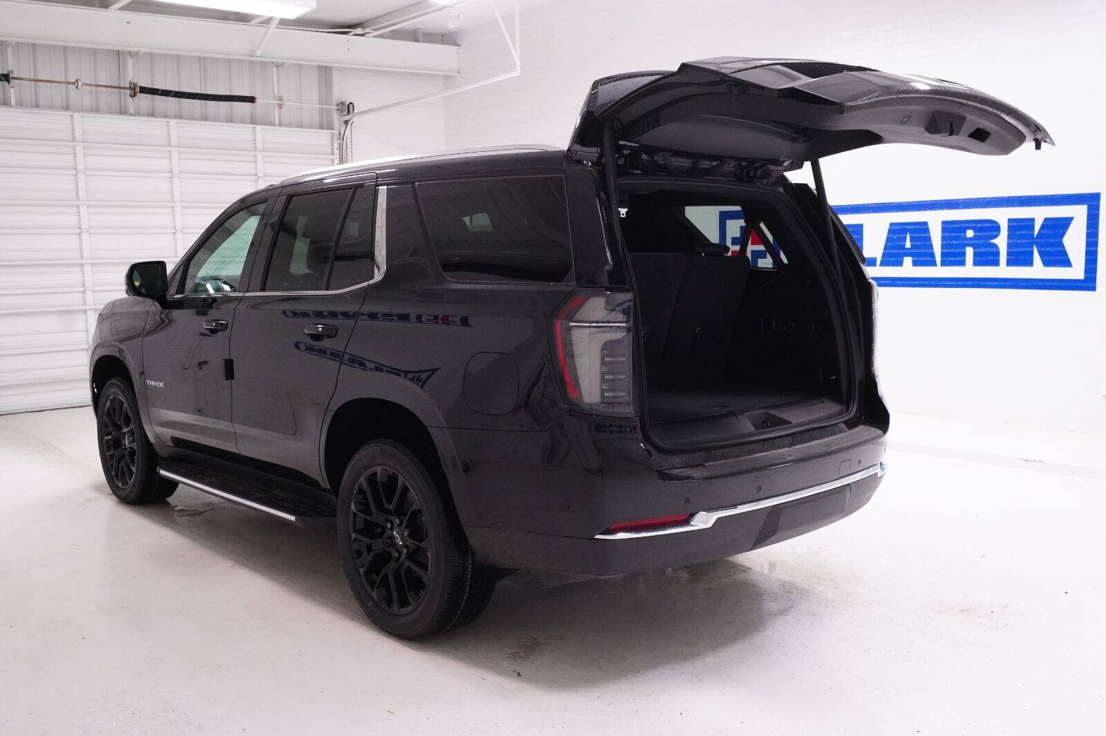New 2026 Chevrolet Tahoe LT RWD image 37