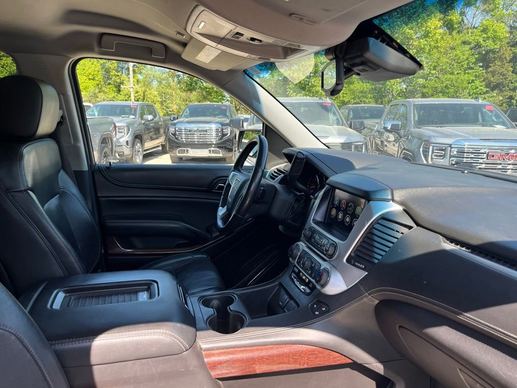 Used 2016 GMC Yukon XL SLT AWD/4WD image 40