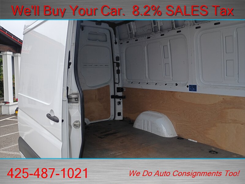 Used 2010 Mercedes-Benz Sprinter 2500 image 19
