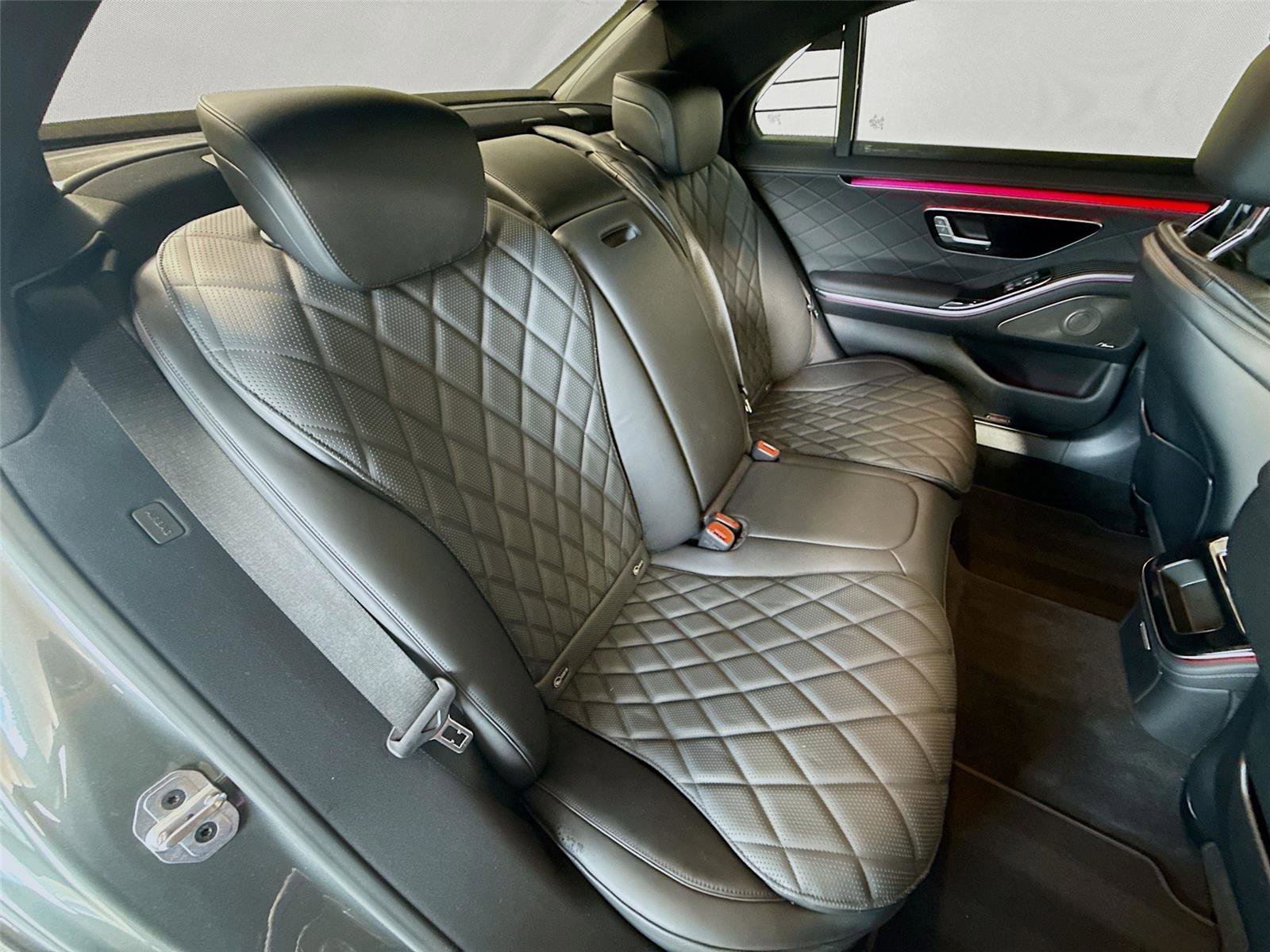 Used 2024 Mercedes-Benz S 580e 4MATIC Sedan image 18