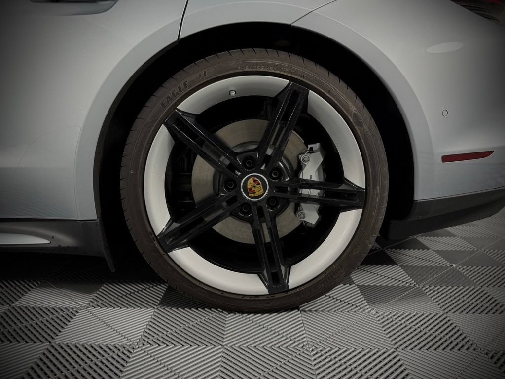 New 2024 Porsche Taycan RWD image 16