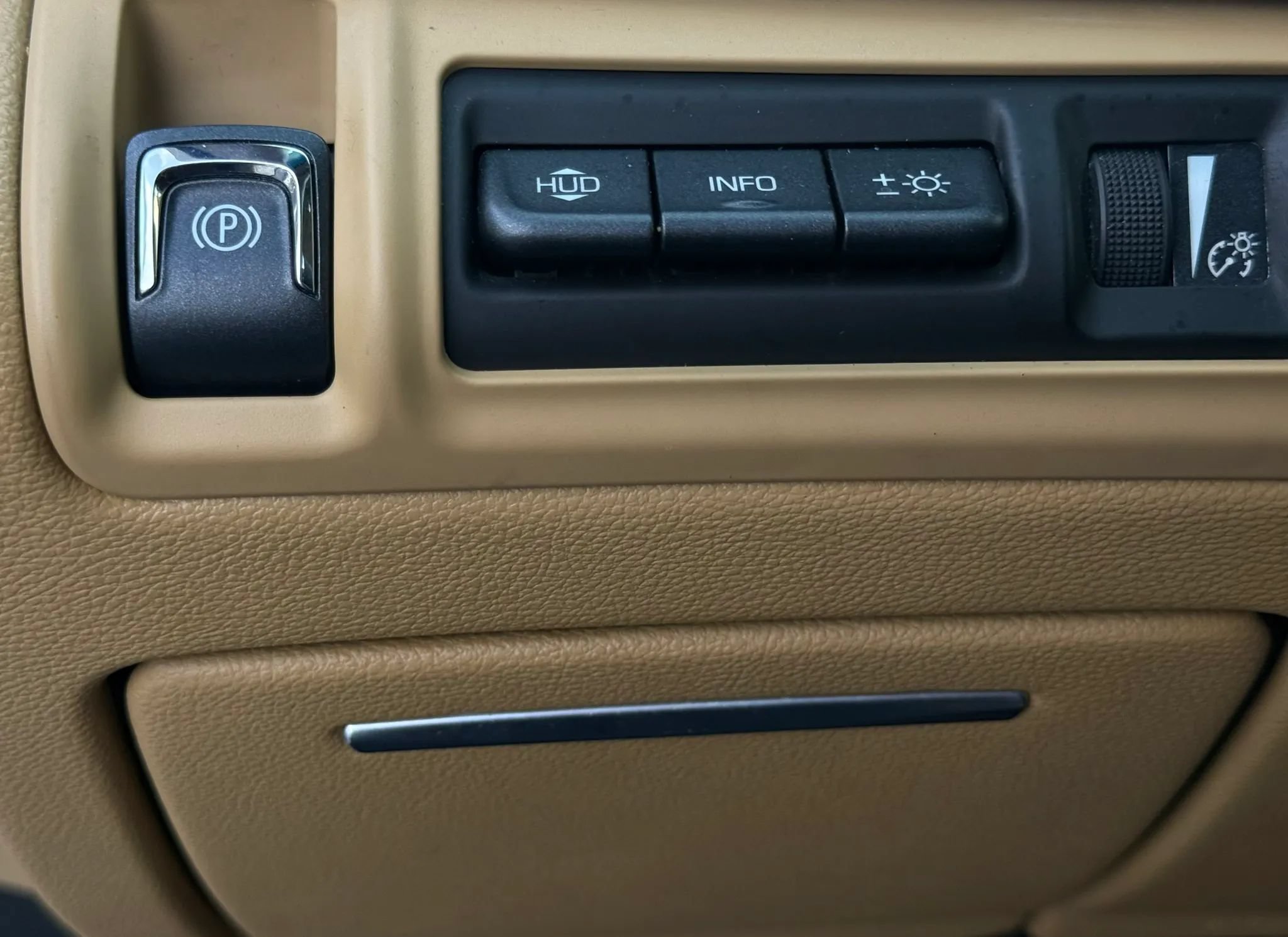 Used 2013 Cadillac XTS Premium FWD image 49