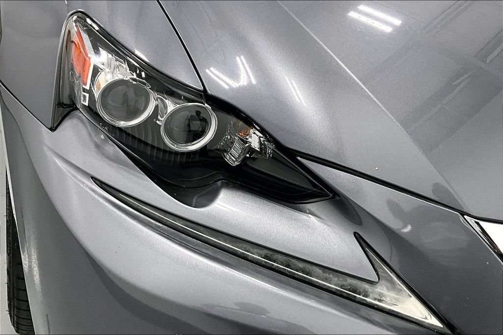 Used 2015 Lexus IS 250 w/ Premium Package RWD image 37
