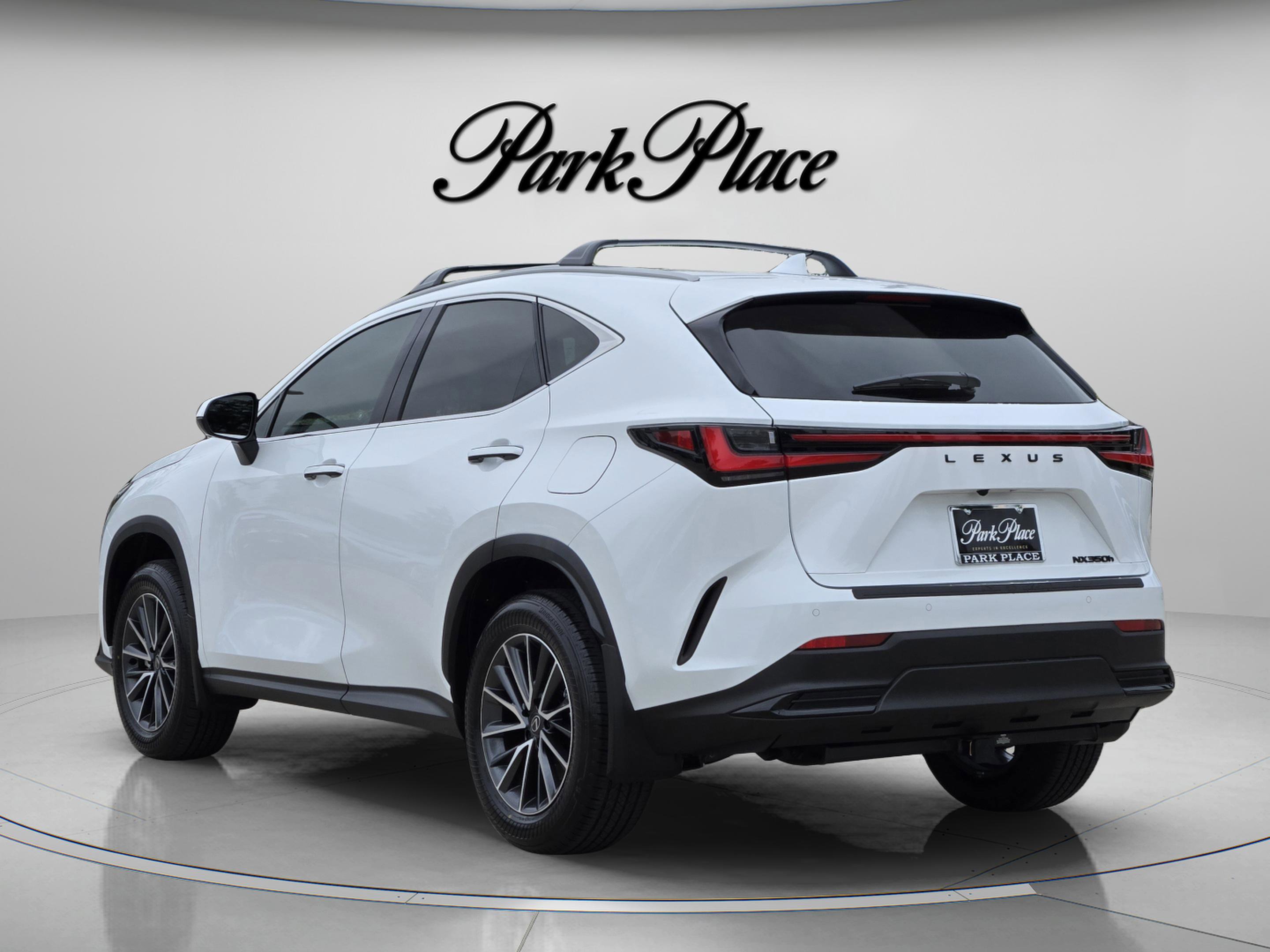 Certified 2026 Lexus NX 350h FWD w/ Accessory Package (2T) image 3