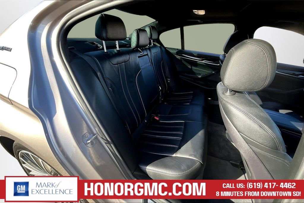 Used 2019 BMW 530e w/ Convenience Package image 24