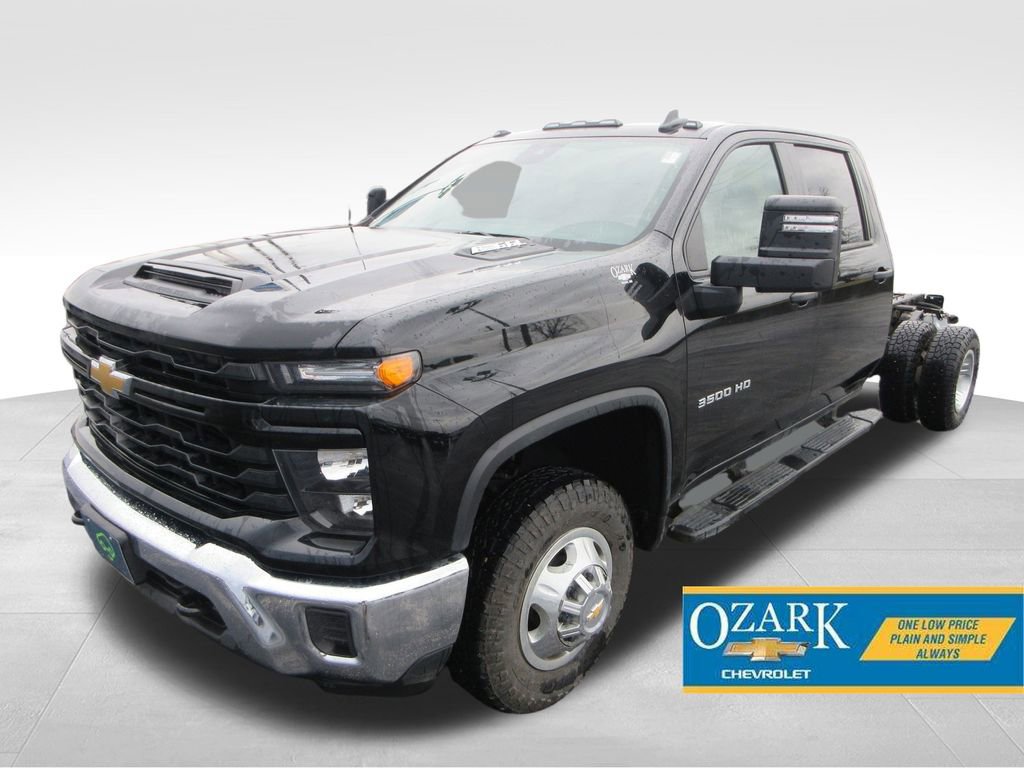 Used 2024 Chevrolet Silverado 3500 W/T w/ WT Convenience Package image 1