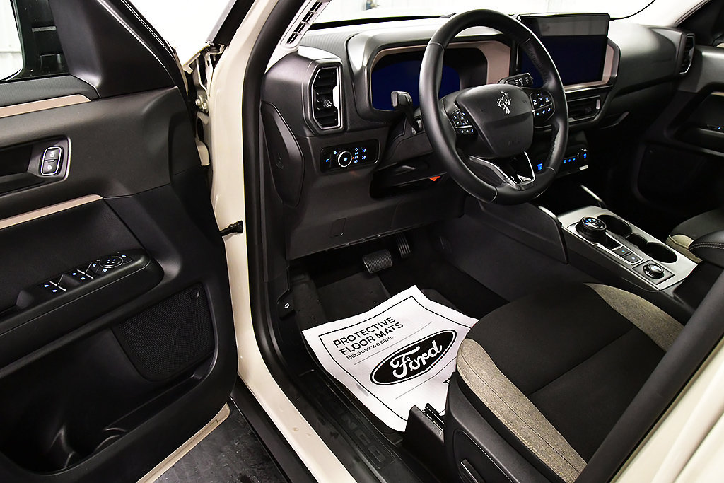 Used 2025 Ford Bronco Sport Big Bend w/ Convenience Package AWD/4WD image 15