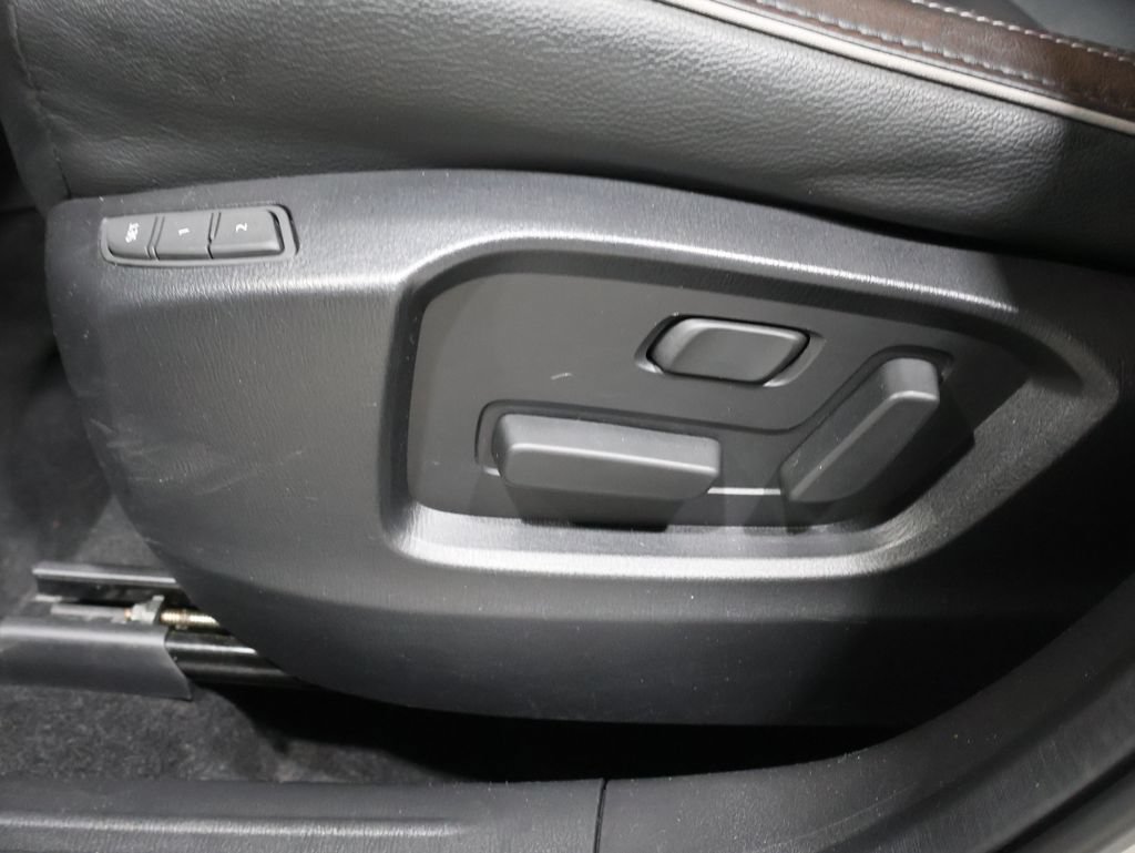 Used 2025 MAZDA CX-5 AWD 2.5 S w/ Preferred Package image 13