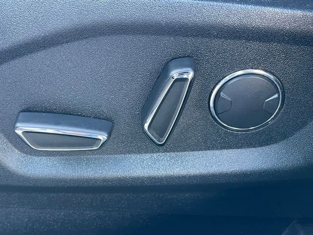 Used 2017 Ford Edge SEL image 28