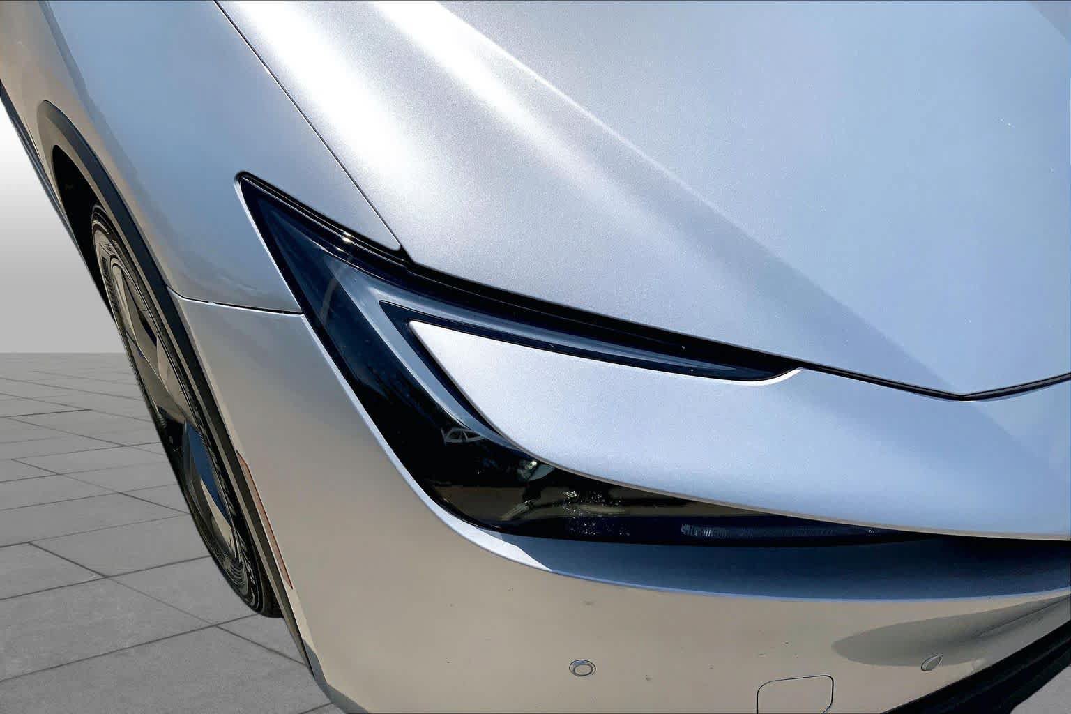 Used 2024 Toyota Prius LE FWD image 26