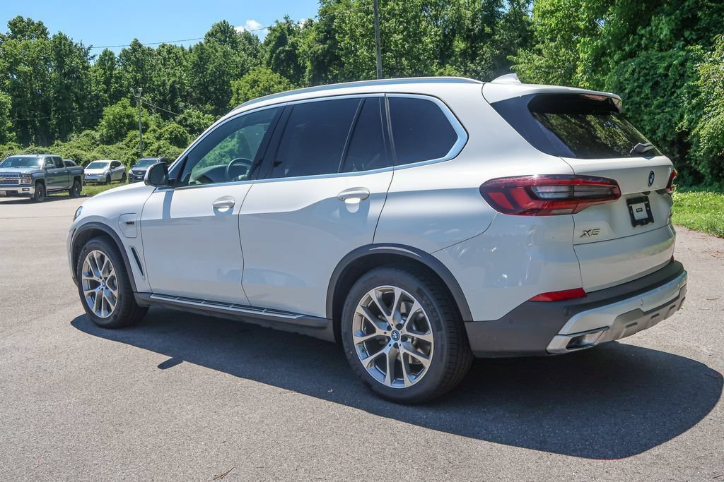 Used 2023 BMW X5 xDrive45e AWD/4WD image 12