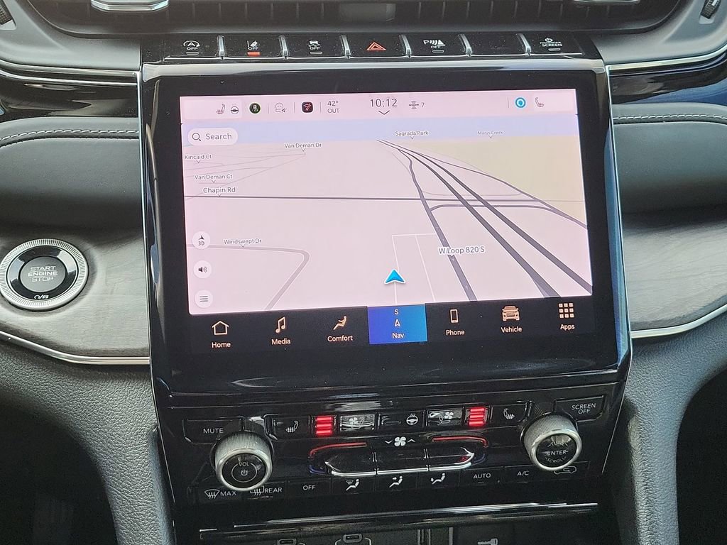 Used 2023 Jeep Grand Cherokee Overland image 14